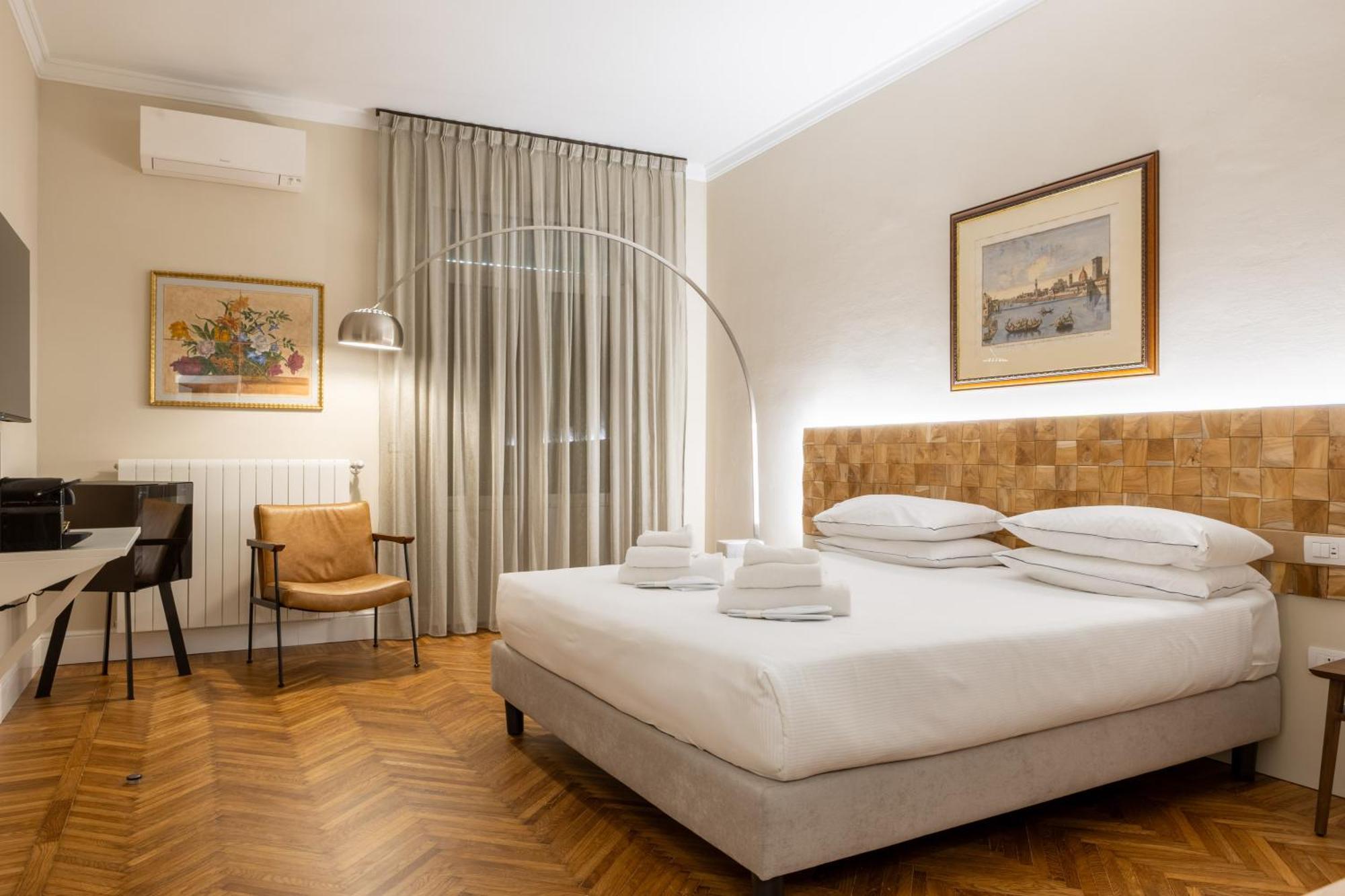 Pier Capponi 17 Rooms & Suites フィレンツェ エクステリア 写真